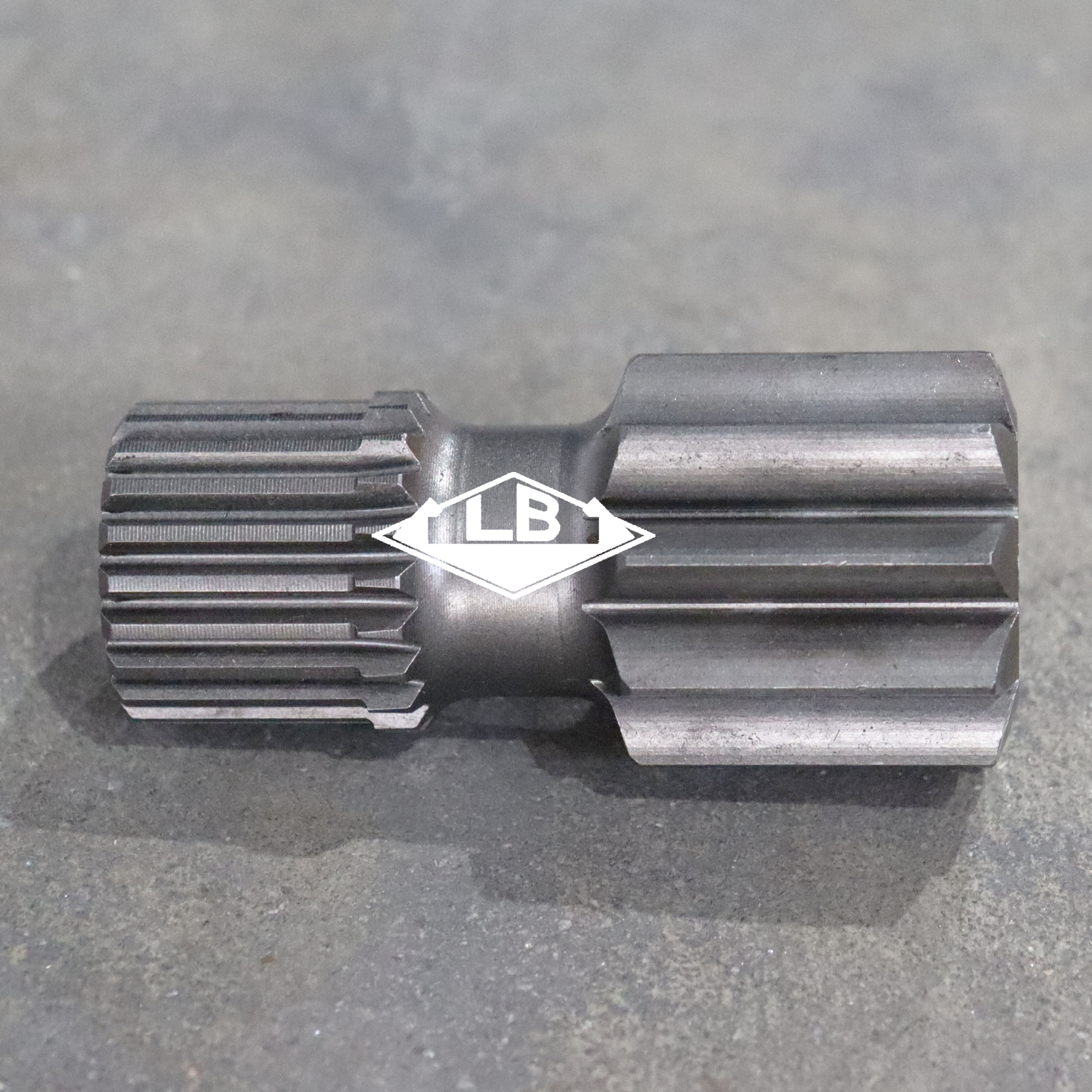 R215-9 行走一级中心轴(4) R215-9 行走一级中心轴 (4)