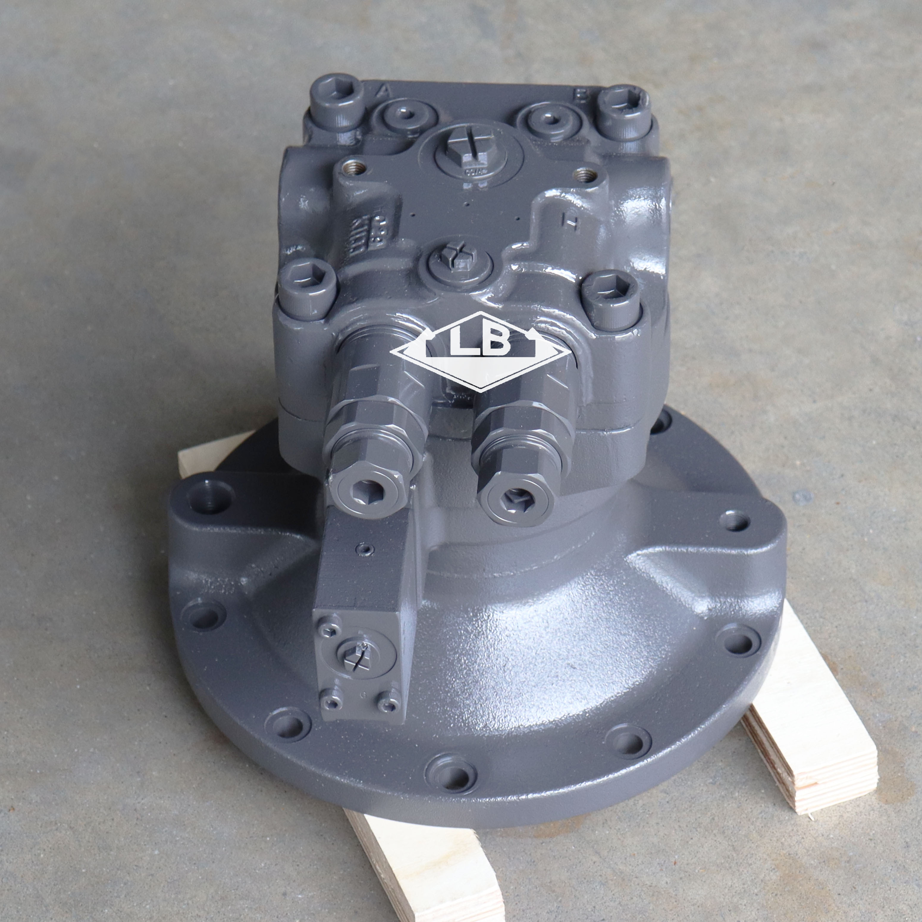  EC140 EC140B VOE14501683 MOTEUR SWING M5X80 pour Volvo Excavator