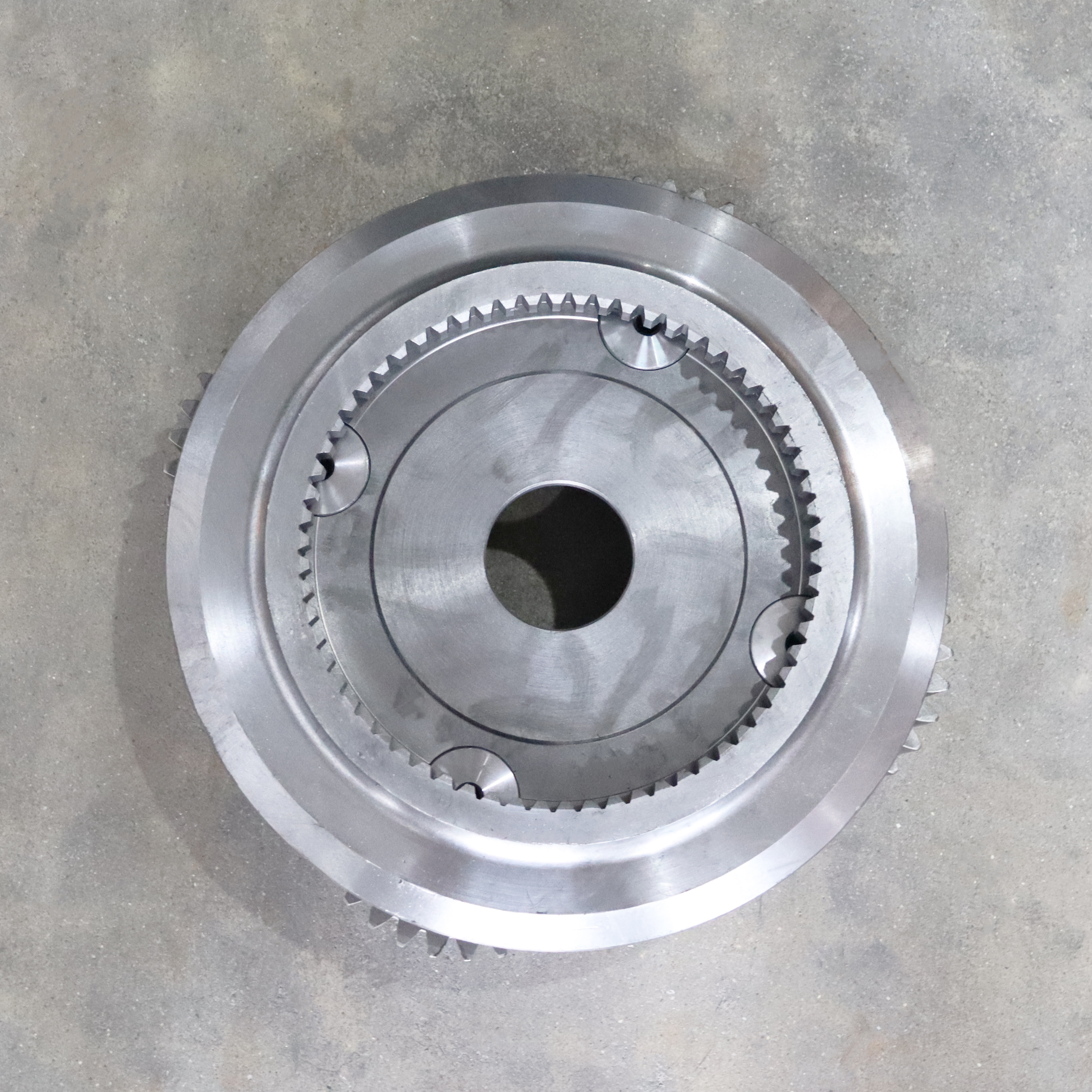 HX220 R210-9 R220-9 NO2 Carrier Assy 39Q6-42180 R220-9 Pièces de boîte de vitesses de voyage pour Hyundai Excavator
