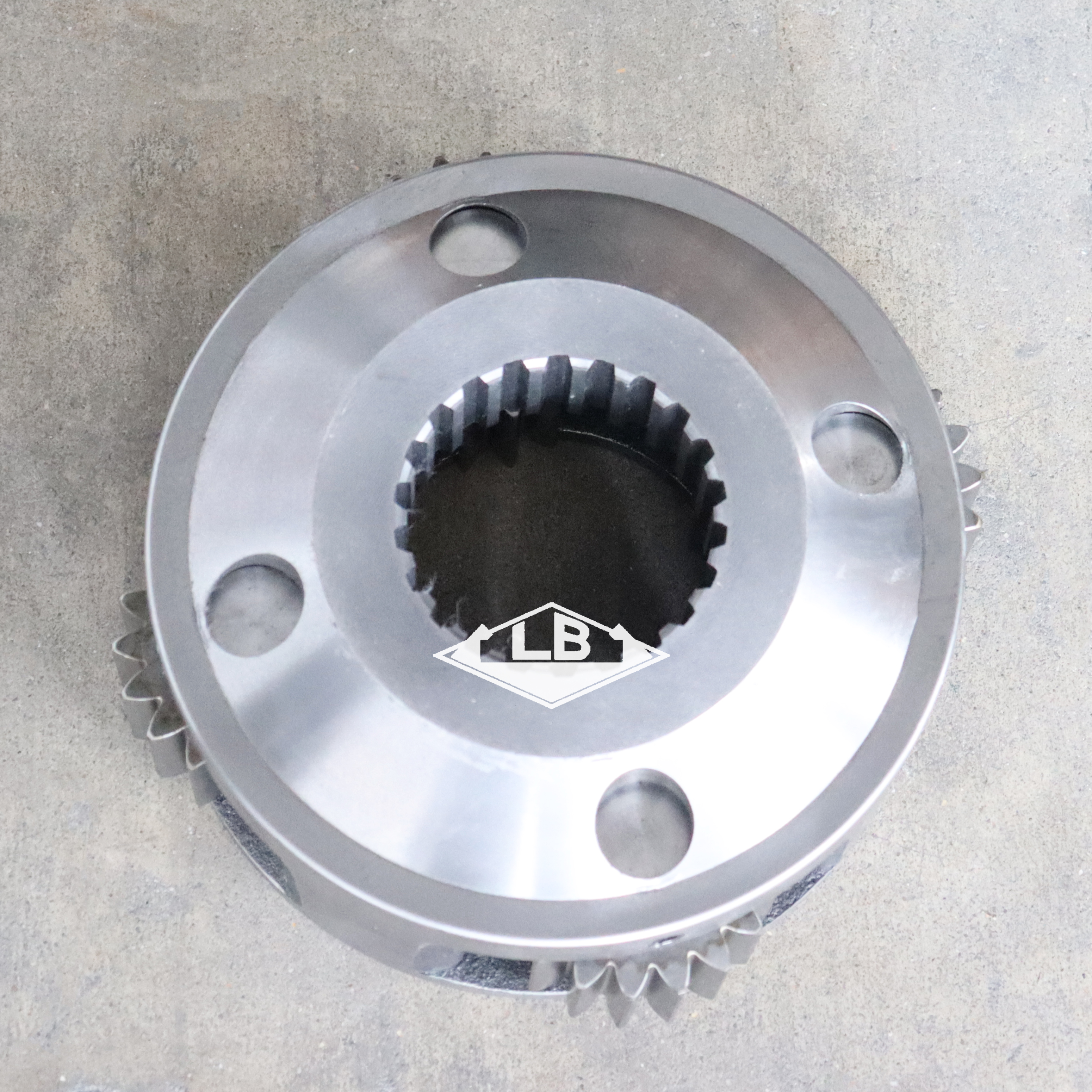 CX210 CX220 168437A1 Swing Reducer Part S2 Carrier Assy for Case Excavator
