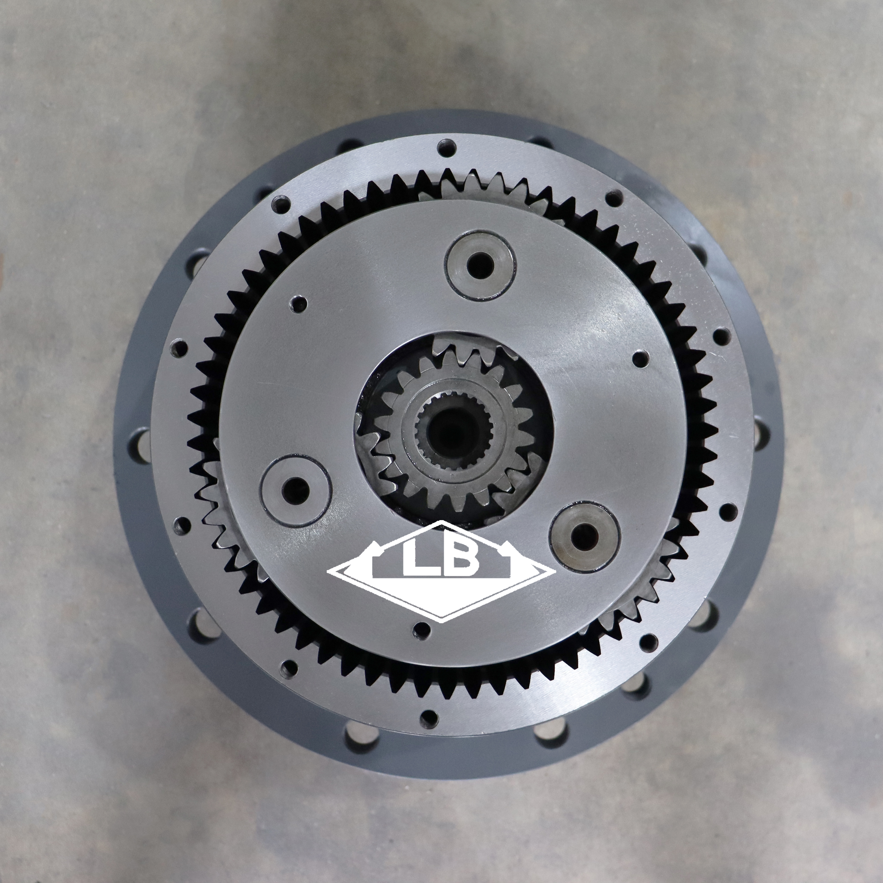 R250-9 R260-9 HX260 Swing Reduction Gear 39Q7-12101 39Q7-12100 R260 Swing Gearbox Appliquer pour Hyundai Excavator