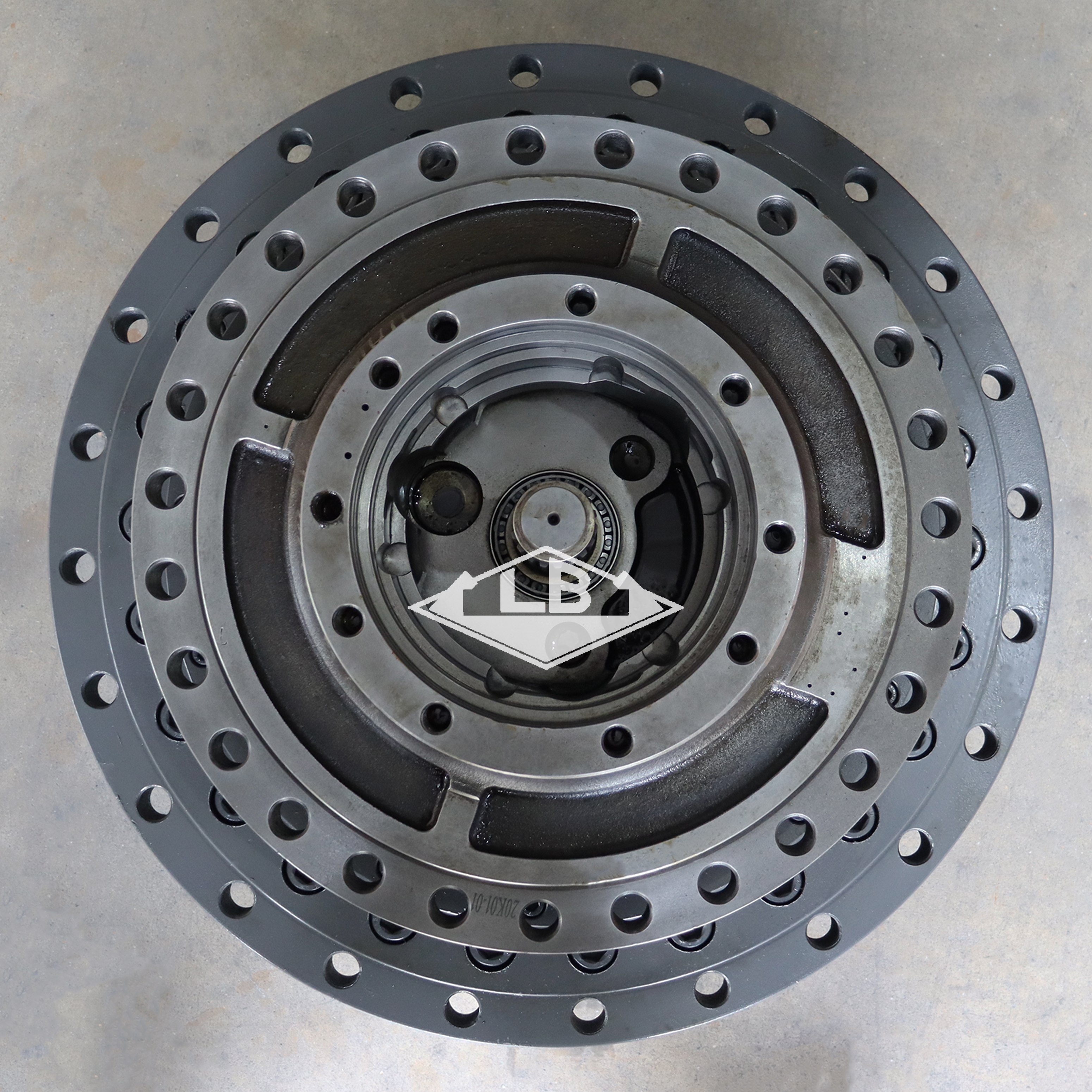 CASE CX460 CX470 TRANSMISSION FINALE LN00102 RÉDUCTEUR CX460 BOÎTE DE VITESSES DE DÉPLACEMENT