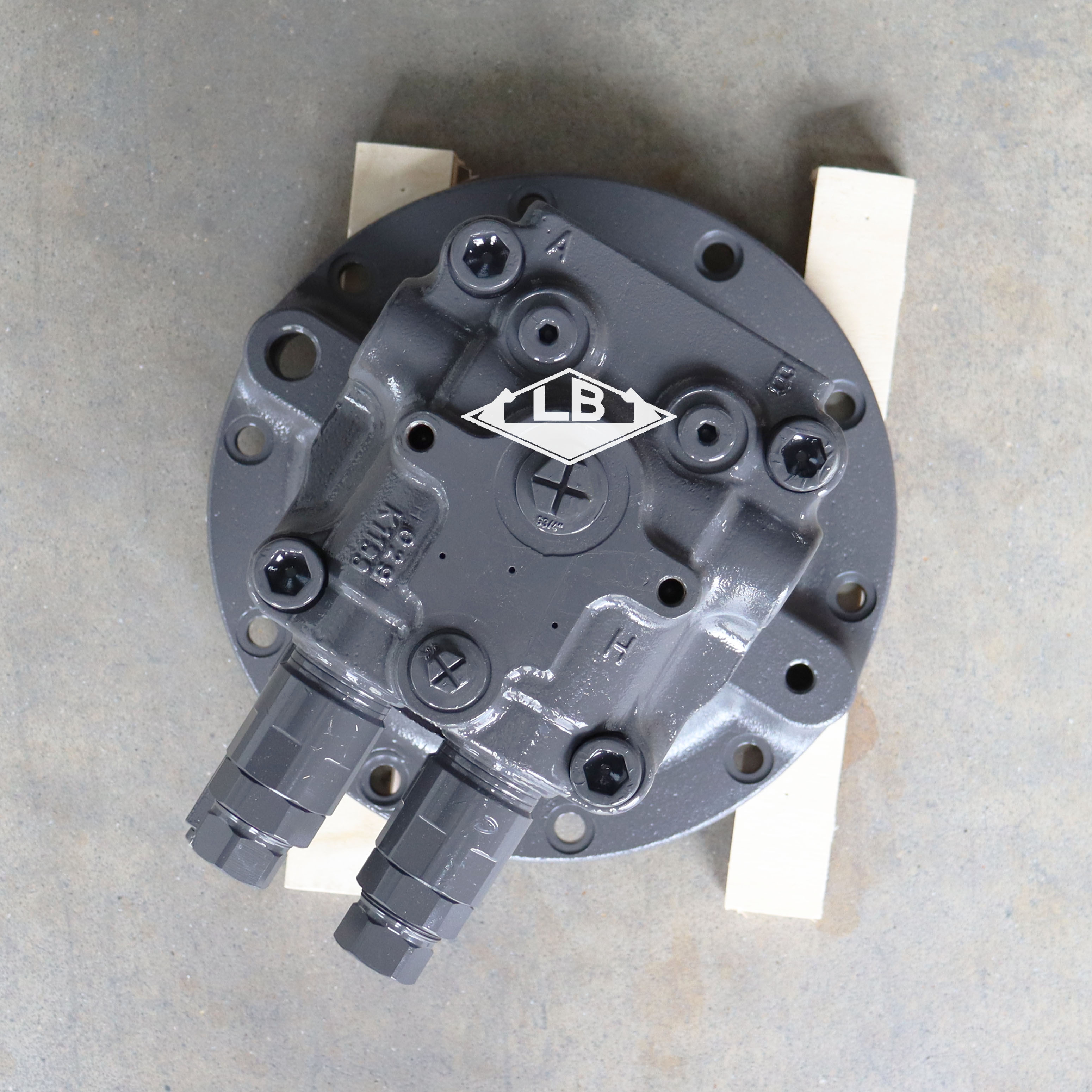  EC140 EC140B VOE14501683 MOTEUR SWING M5X80 pour Volvo Excavator