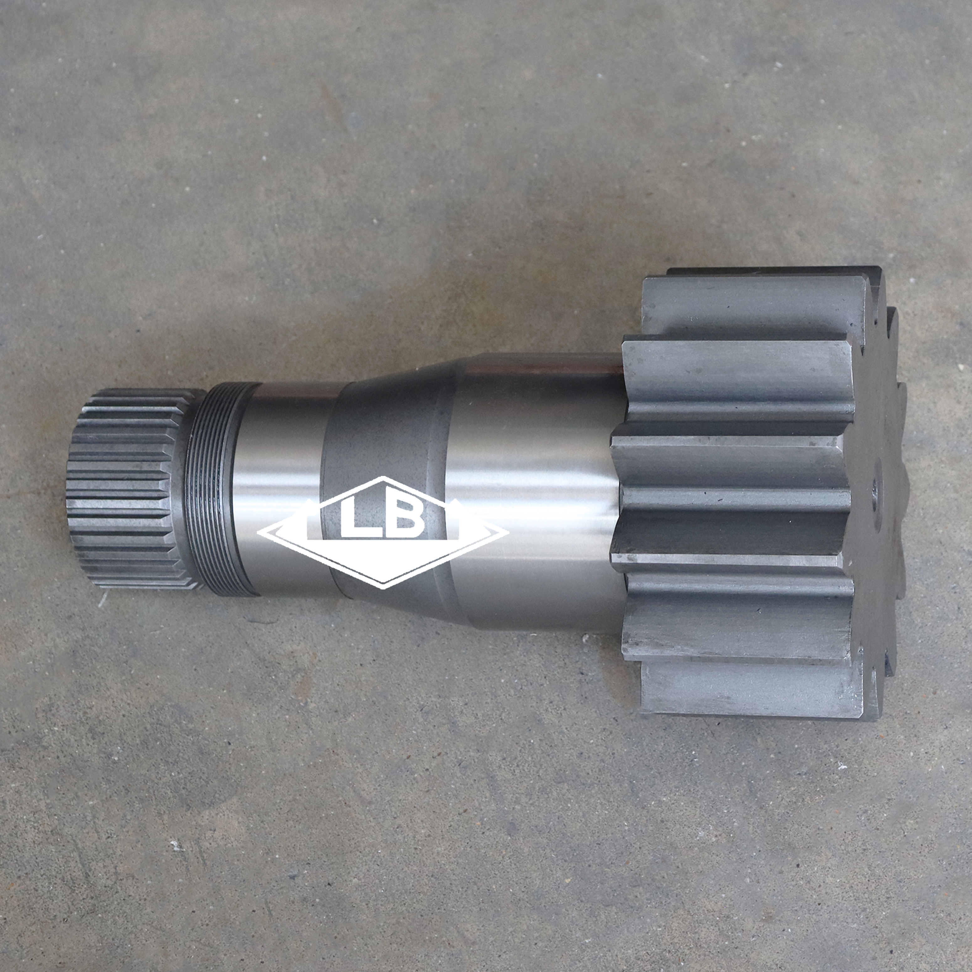 R210-9 R220-9 Swing Arbre 39Q6-12120 39Q6-12121 Swing Pigion Gear pour Hyundai Excavator