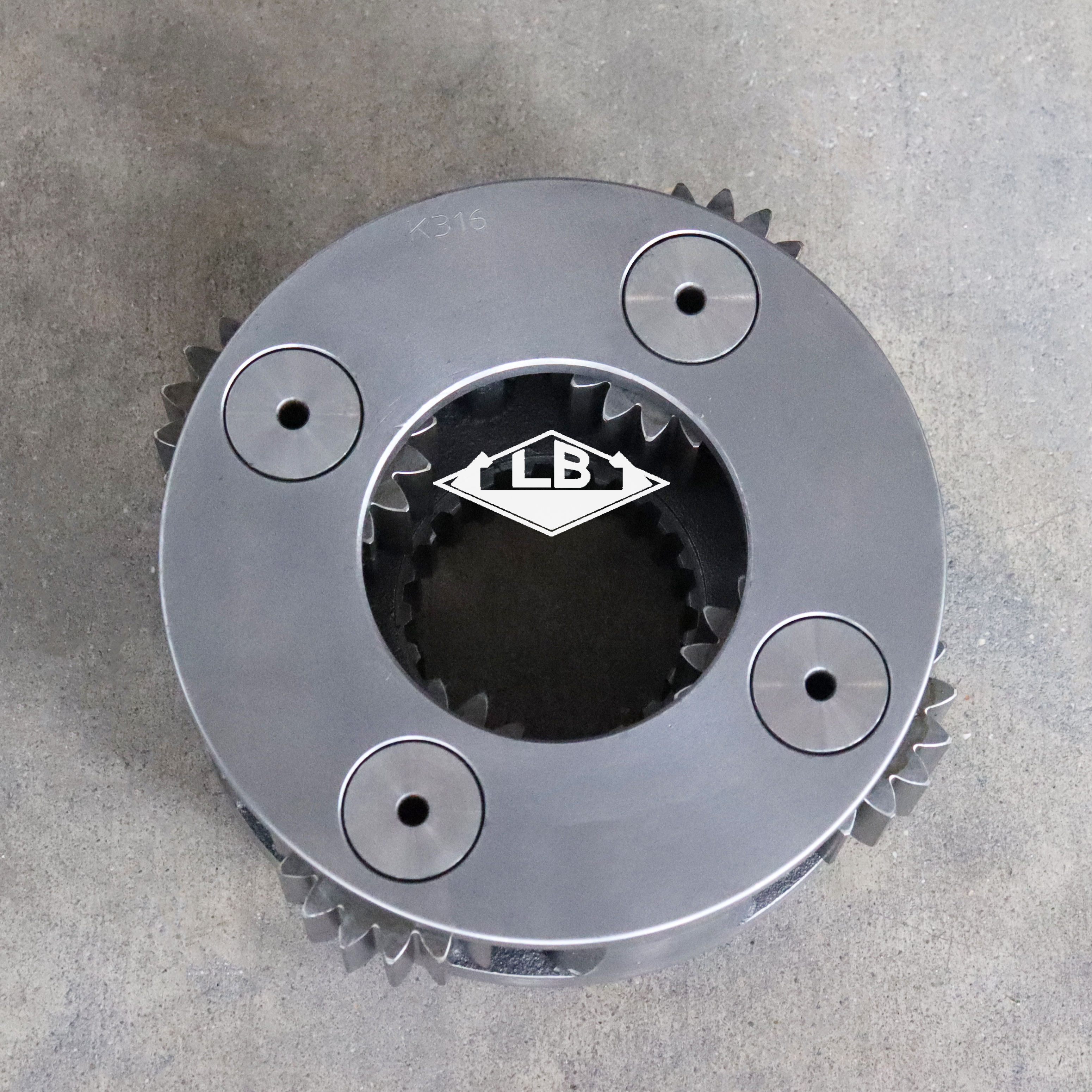 CX210 CX220 168437A1 Swing Reducer Part S2 Carrier Assy for Case Excavator