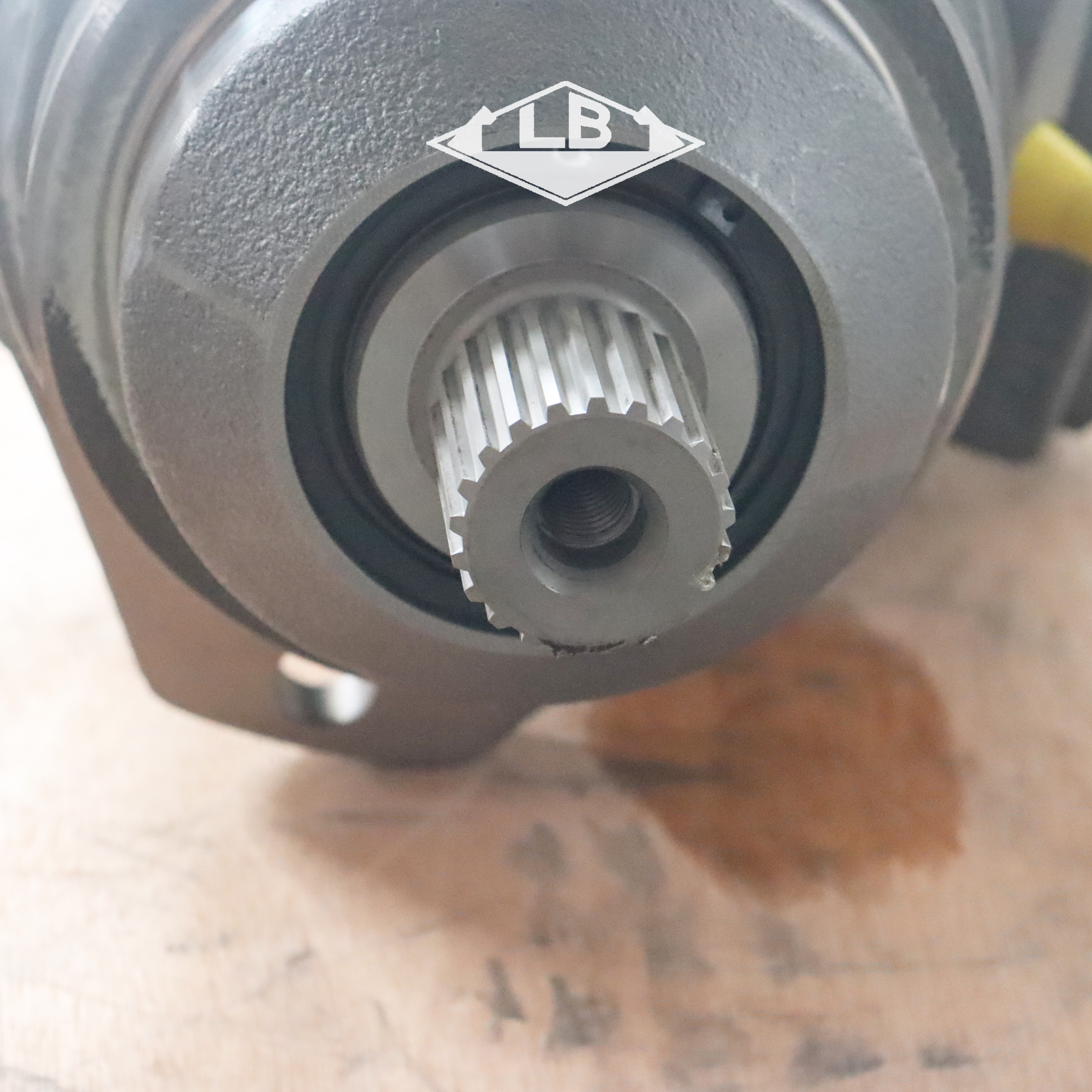 EC460 EC480 MOTEUR DE VOYAGE VOE14569653 VOE14508165 pour Volvo Excavator