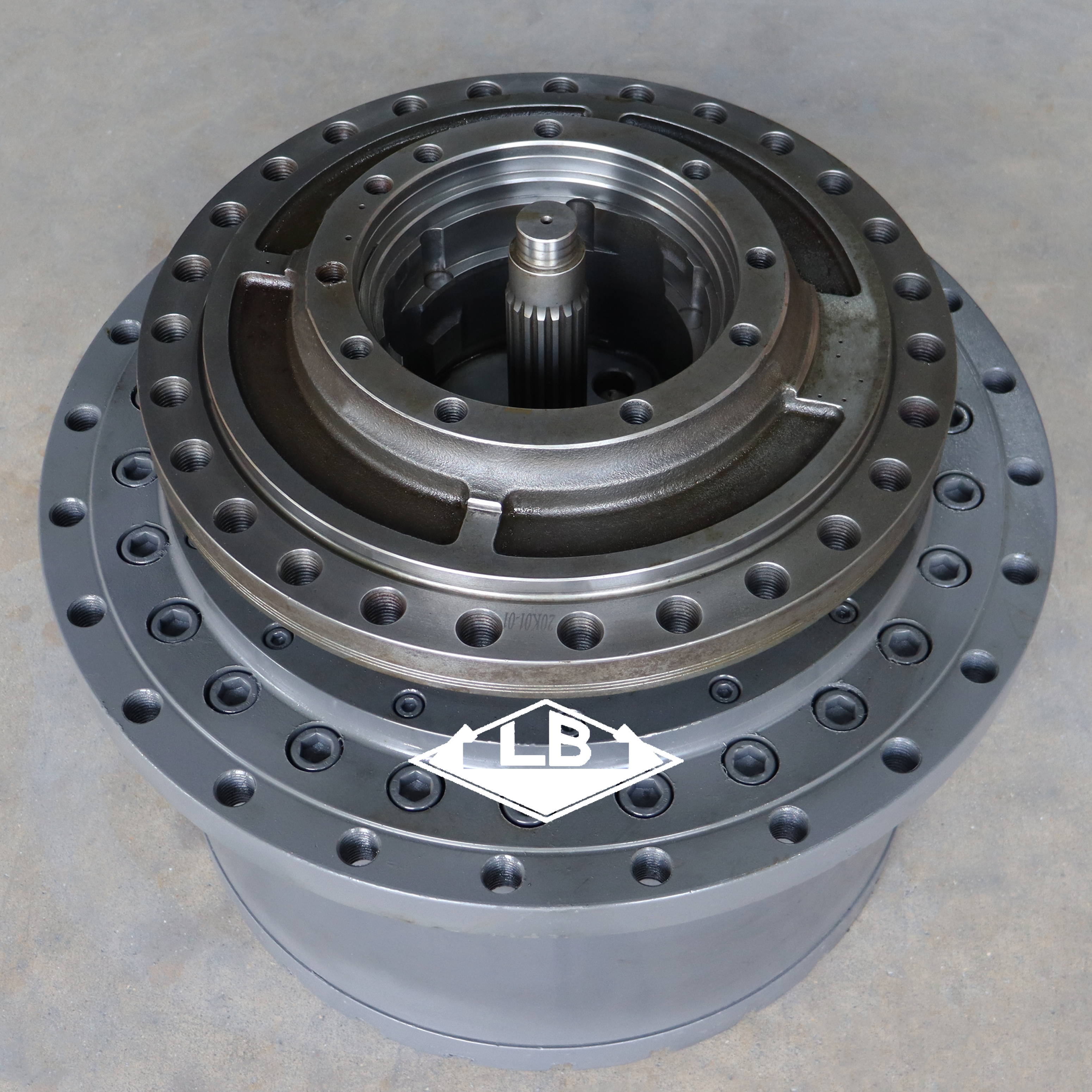 CASE CX460 CX470 TRANSMISSION FINALE LN00102 RÉDUCTEUR CX460 BOÎTE DE VITESSES DE DÉPLACEMENT