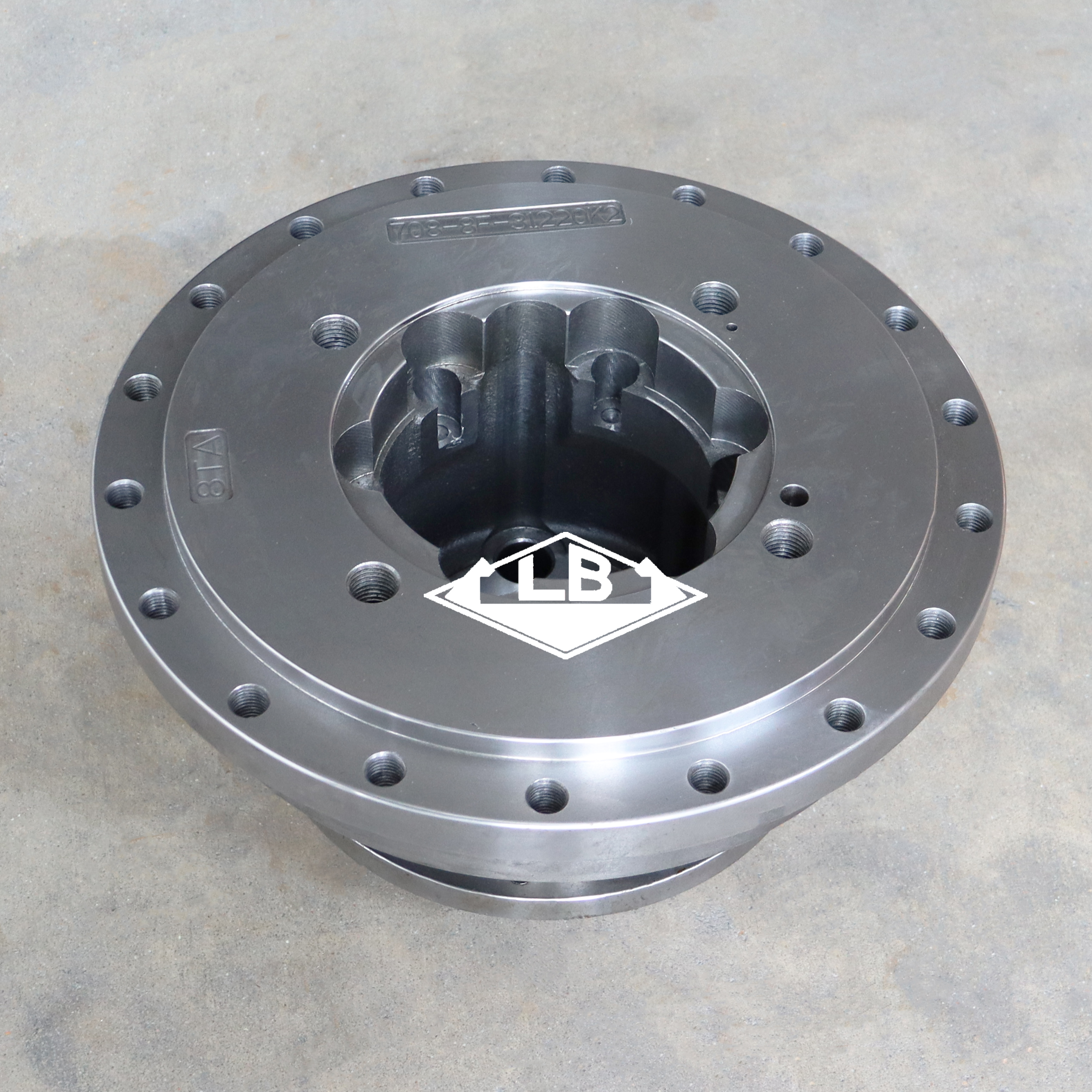 PC210-10 PC240-10 CAS DE MOTEUR DE VOYAGE 708-8F-04690 MOTEUR DE VOYAGE MOTEUR DE MOTEUR DE MOTEUR PIÈCES PIÈCES POUR KOMATU