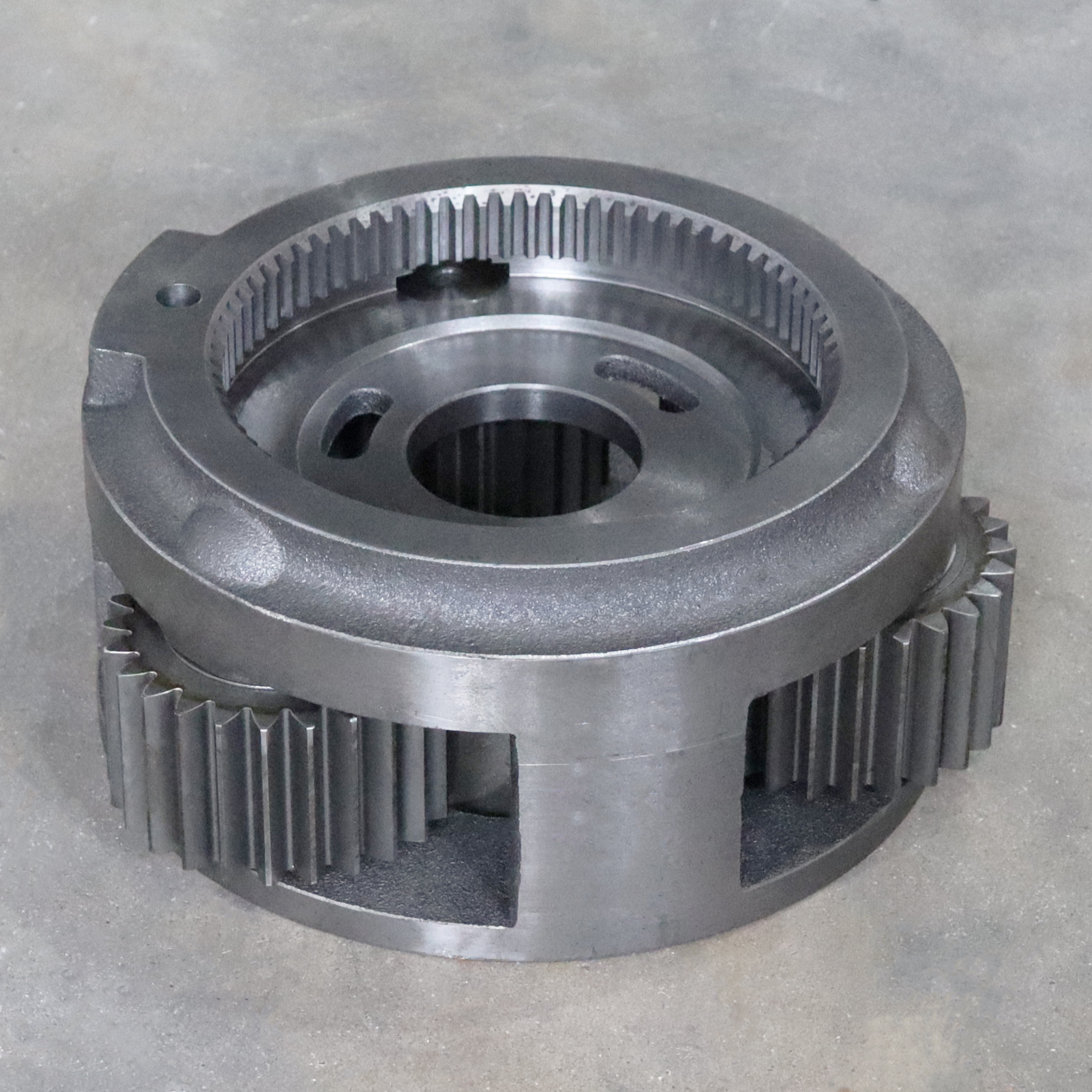 ZX200 ZX200-3 NO3 Carrier Assy 1025875 Pièce de dispositif de voyage pour Hitachi Excavator