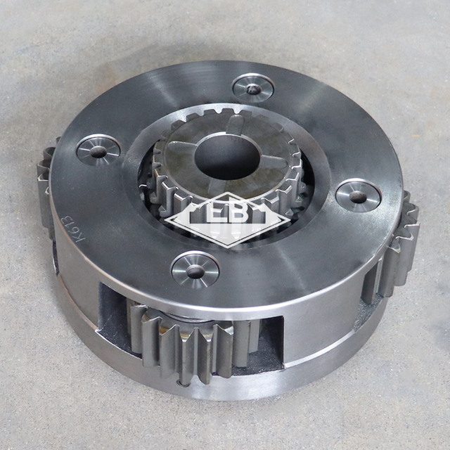 PIÈCES DE RÉDUCTEUR D'OSCILLATION SK200-8 YN32W01058P1 SK200-8 S2 CARRIER ASSY