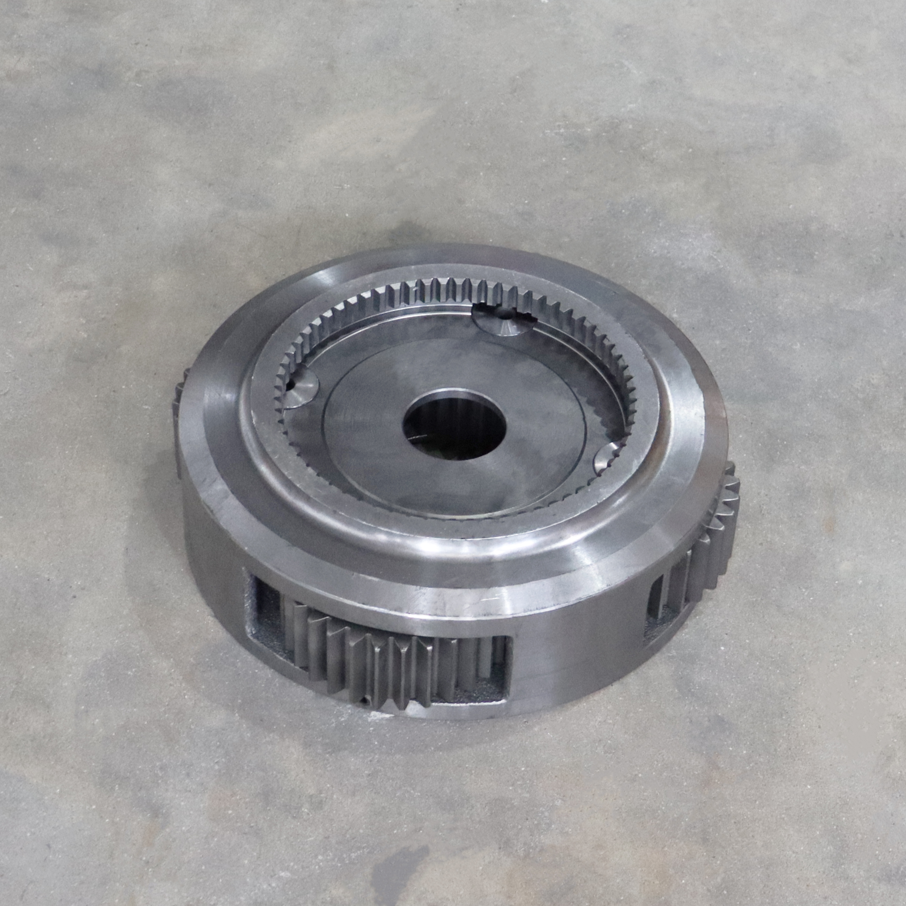 HX220 R210-9 R220-9 NO2 Carrier Assy 39Q6-42180 R220-9 Pièces de boîte de vitesses de voyage pour Hyundai Excavator