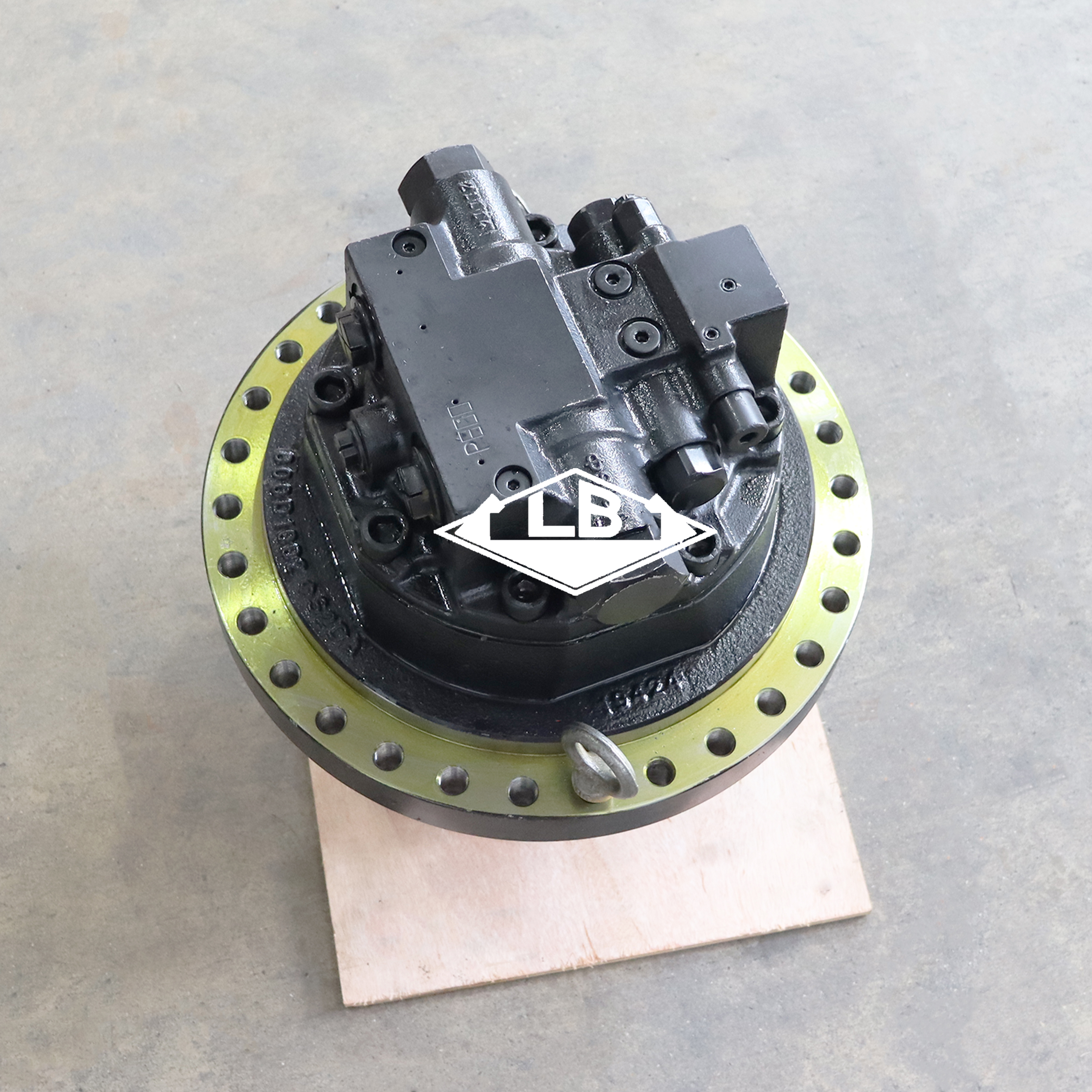 SK200-8 SK210-8 Moteur hydraulique YN15V00037F1 YN15V00037F2 SK200-8 MOTEUR DE VOYAGE POUR KOBELCO
