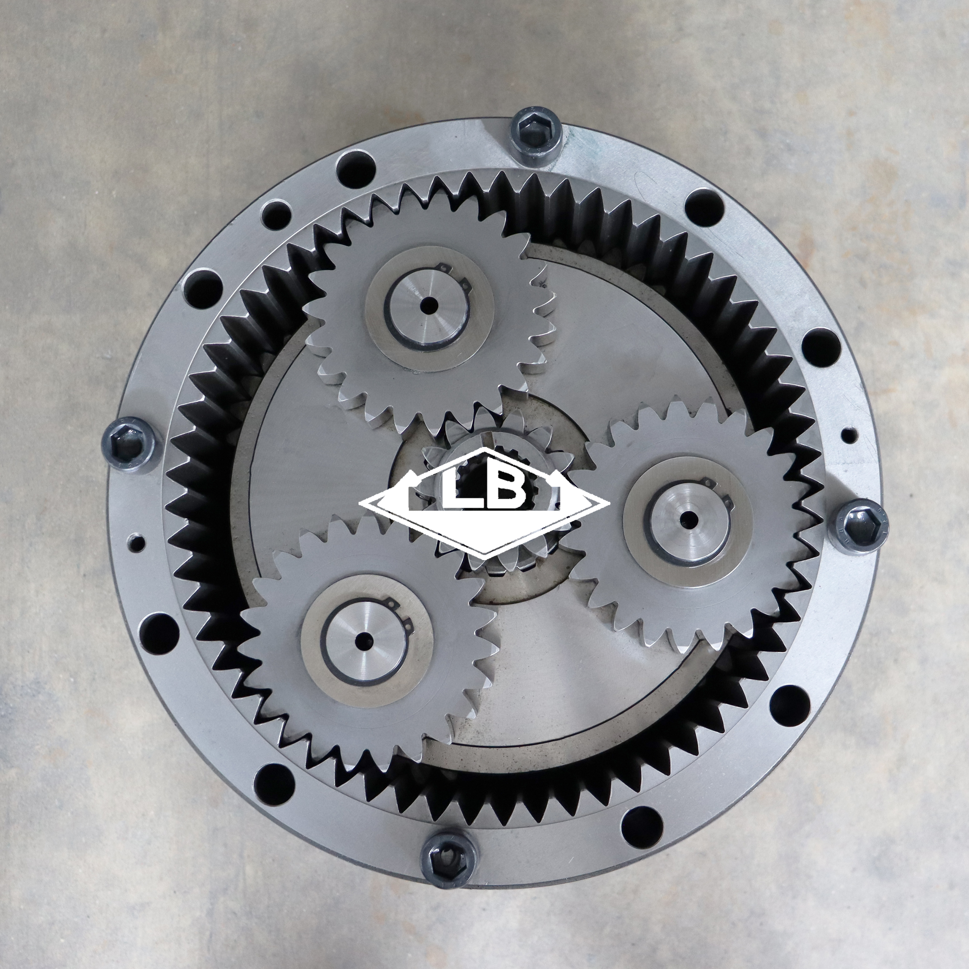 CX350 SH350 Swing Reducer KSC10080 KSC10240R KSC10240C CX350 Boîte de vitesses swing pour l'excavatrice du boîtier